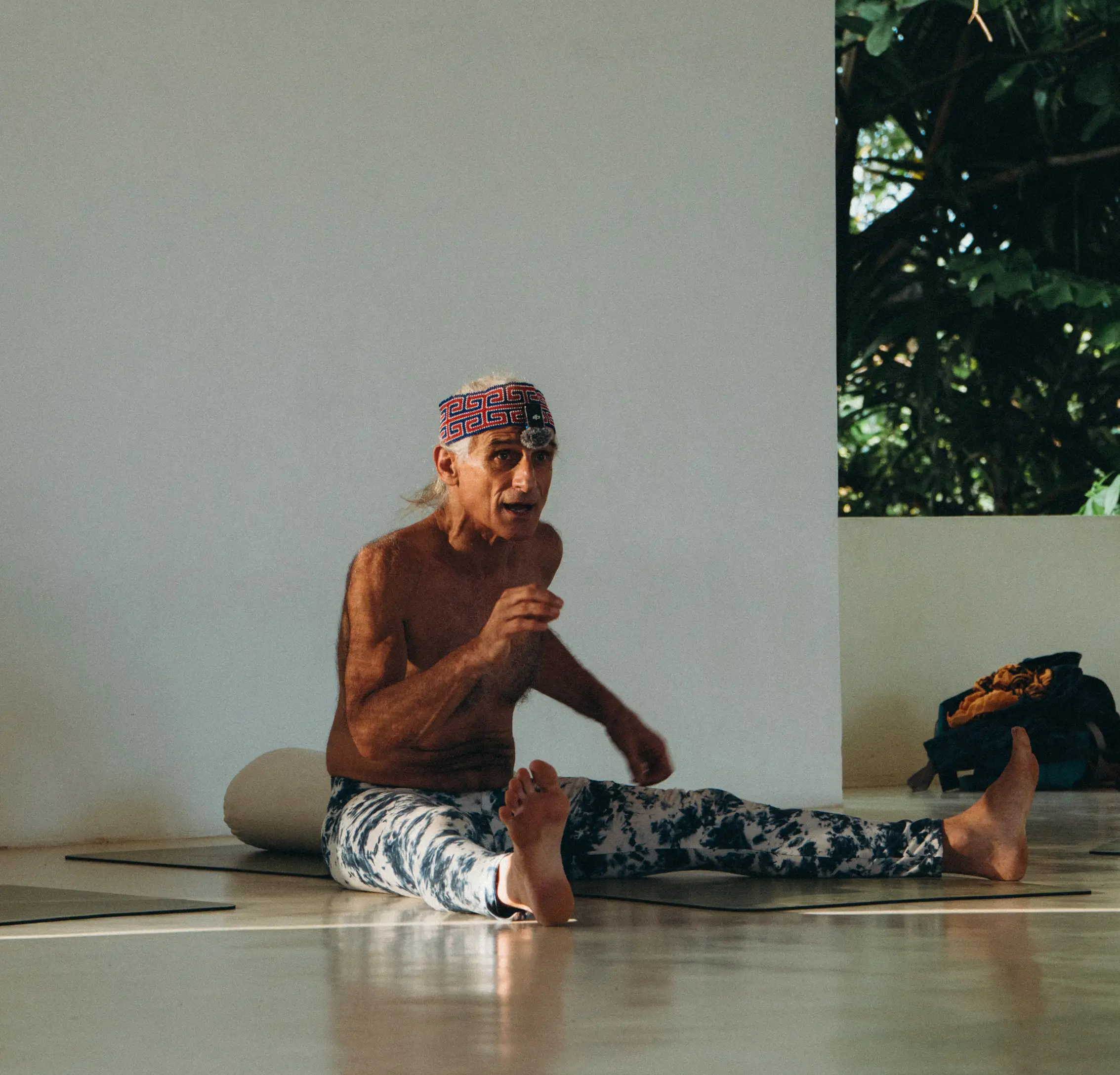 Simon Borg-Olivier -Lanka Yoga Workshop